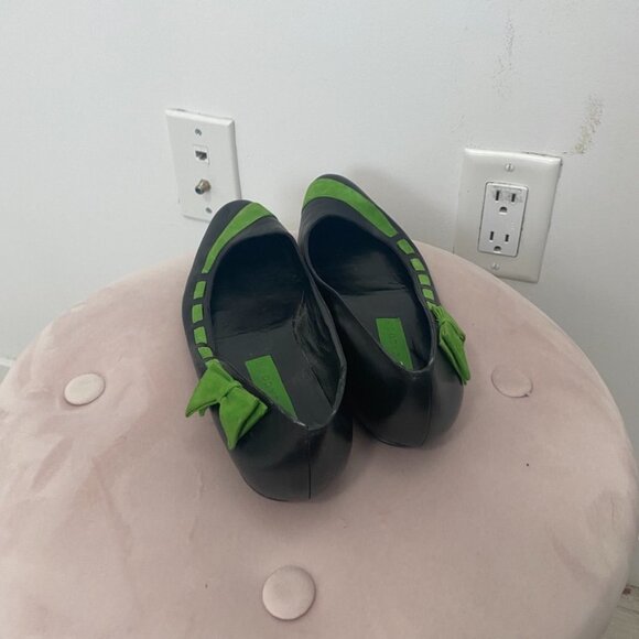 Marc Jacobs Black & Green Tie Ballet Flats Size 8 - Picture 3 of 5